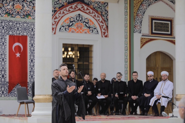 'Bosna'nın İncisi' Alaca Camii ibadete açıldı